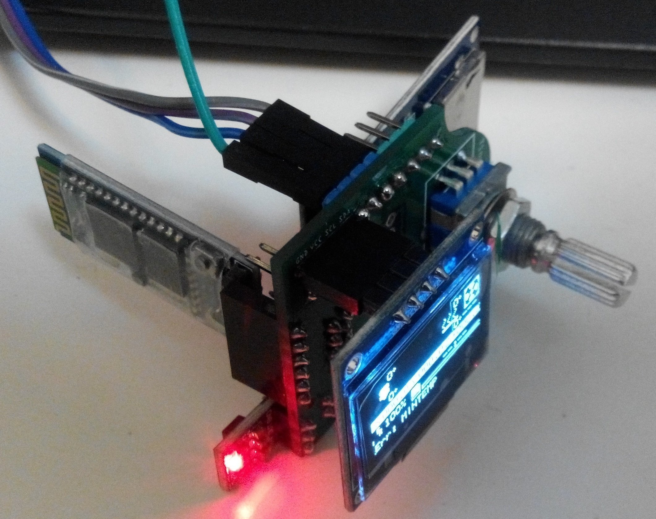 Intel i2c controller. Дисплей i2c oled энкодер esp. oled c2 разъёмы. энкодер от принтера корпус на 3 д принтере. tinyboy2 3d printer.