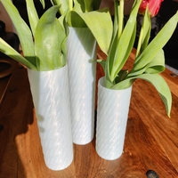 Set of Vases with wavy pattern - Thumbnail 2