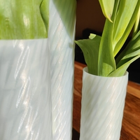 Set of Vases with wavy pattern - Thumbnail 3
