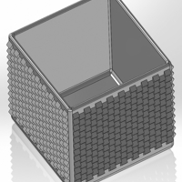 Square pen cup with triangular prisms - Thumbnail 4