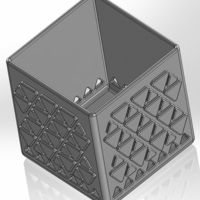 A square pencil cup with triangle ridges and slits - Thumbnail 2