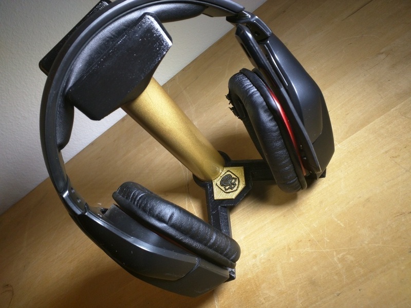 Headphone Pvc Rack Headphone Stand - Gamer - prints w/o support - uses 1in PVC pipe - Pinshape