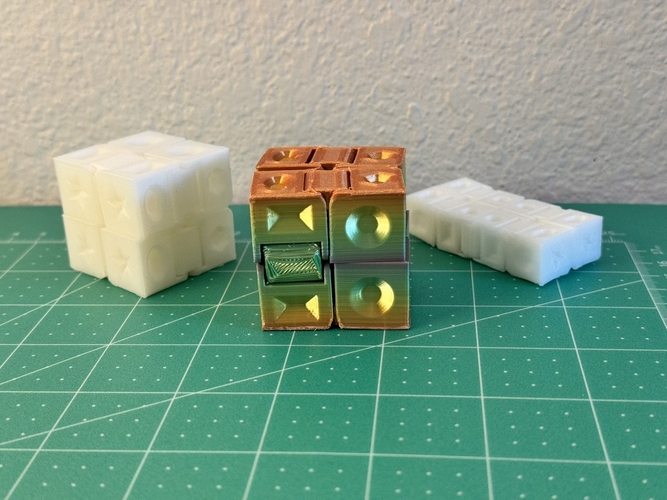 Fidget Cube / Infinity Cube, Print in Place 3D Print 555331