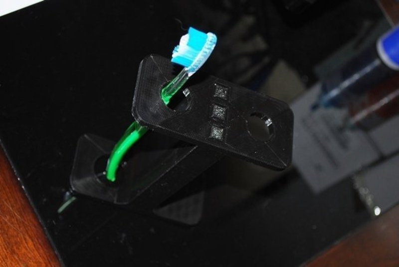 Toothbrush Holder 