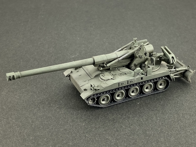 M110 SPA SELF-PROPELLED HOWITZER 