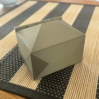 Small Print in place box - faceted design 3D Printing 557587