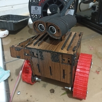 wall E Robot - Thumbnail 22