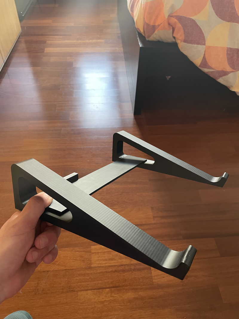 Inclined Laptop Stand