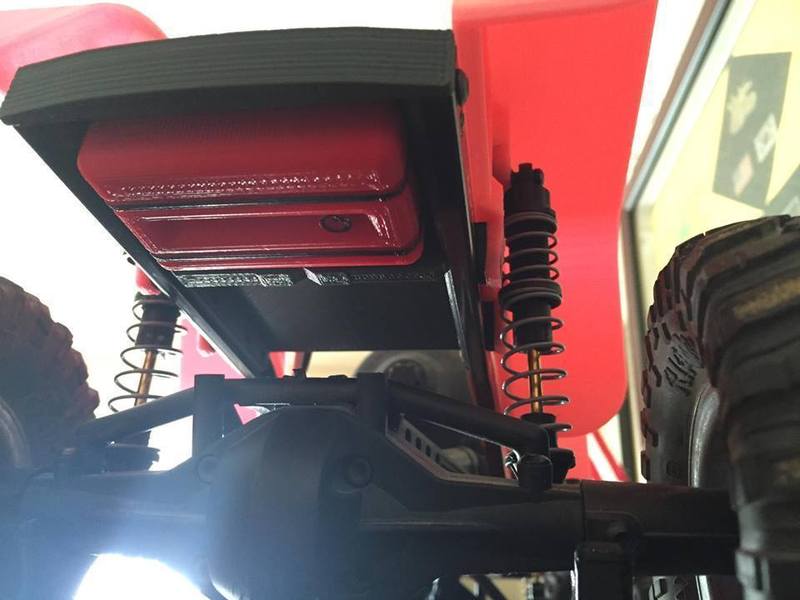 Axial SCX-10 Rear Bed and Fuel Cell