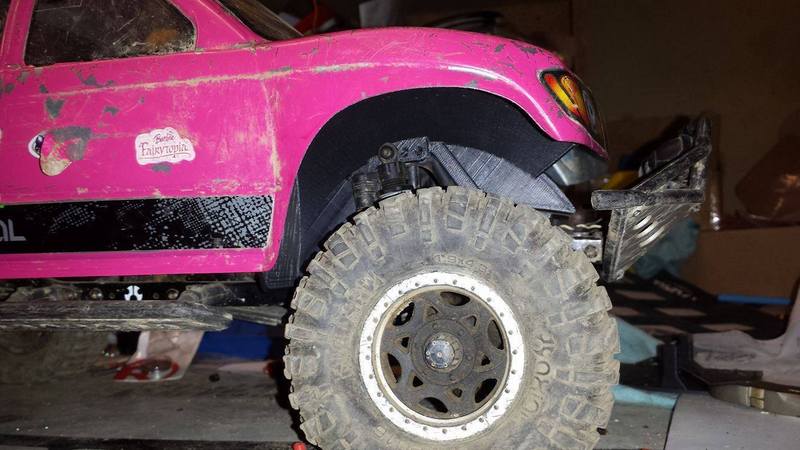 Axial SCX-10 Honcho Front Fender