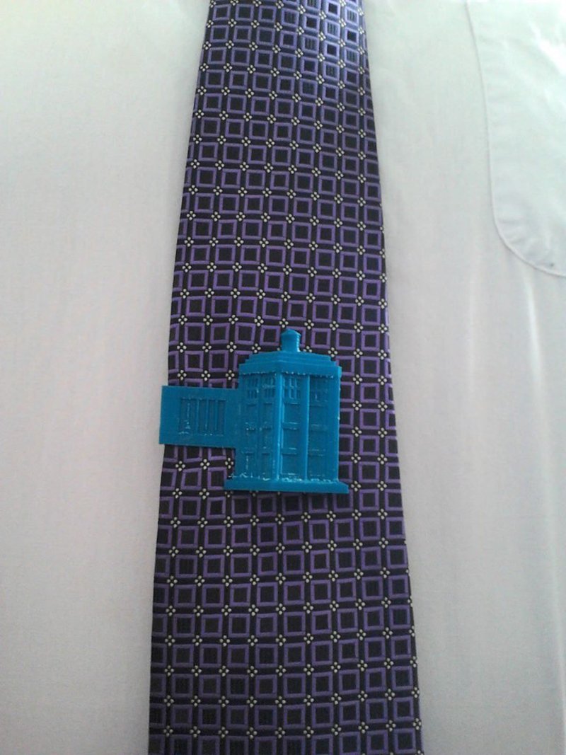 TARDIS tie clip