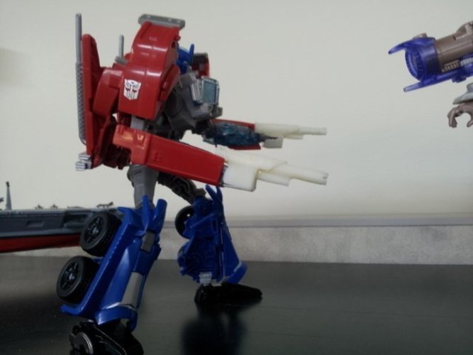 Transformers Prime: Optimus Prime hand cannons 3D Print 56765