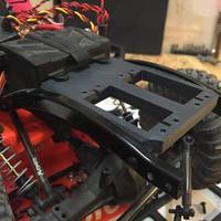 SCX-10 Chassis Mount Servo/Servo Winch Mount - Thumbnail 1