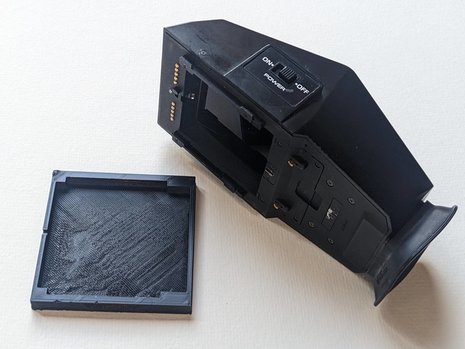 Bronica AE Metered Prism Cap.jpg