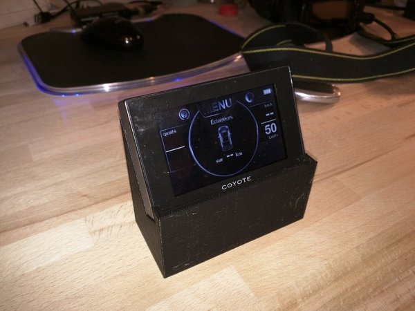 Mercedes ML 250 - Coyote Holder in place of ashtray