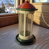 Bird Feeder - Thumbnail 2