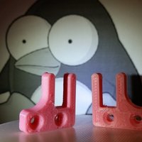Prusa i3 lock to Table bracket - Thumbnail 3