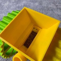 vegetable seeder - Thumbnail 9