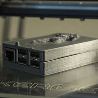 Han Solo in Carbonite - Raspberry Pi 2/B+ Case - Thumbnail 2