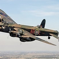 Avro Lancaster - Thumbnail 1