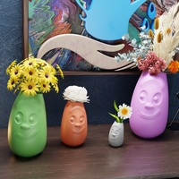 VaseWithFace! #3 Vase with a face! - Thumbnail 1