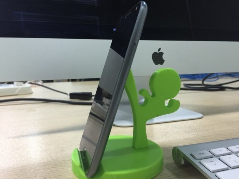 Mobilephone holder —Martial Artist