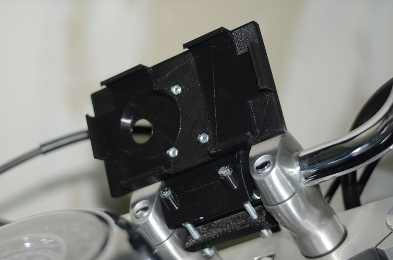 Nokia 1020 Holder for Intruder C800