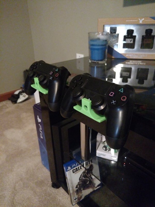 PS4 Controller Holder