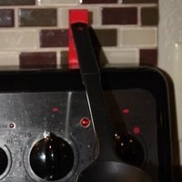 Stovetop Hot Lid Holder - Thumbnail 3