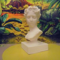 femme buste - Thumbnail 4