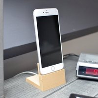 Elegant iPhone 6 (Plus) dock - Thumbnail 3