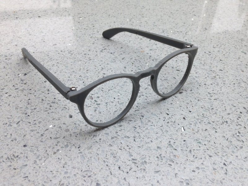 Glasses / Sunglasses