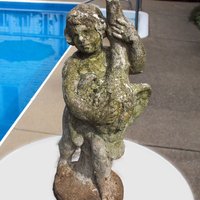Garden Statue - Boy with Goose 3D Scan - Thumbnail 2
