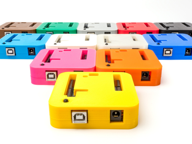 3D Printed Arduino Uno Case by lucas_lira Pinshape