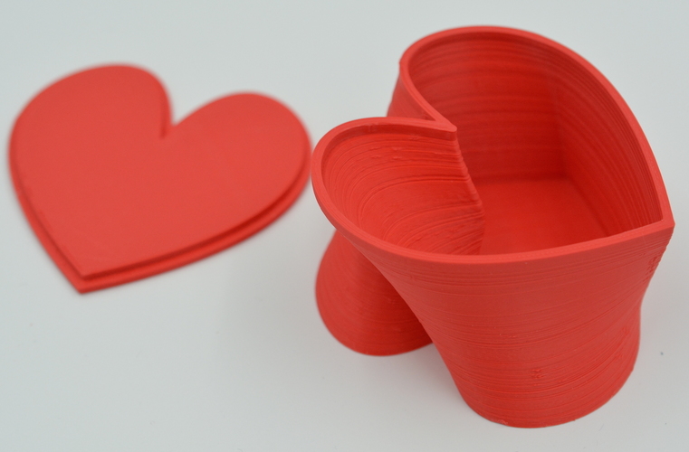 Twisted Heart Box by MkrClub.com 3D Print 62943