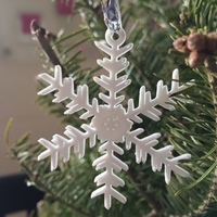 Small Snowflake Ornaments - from the Snowflake Machine - Thumbnail 3