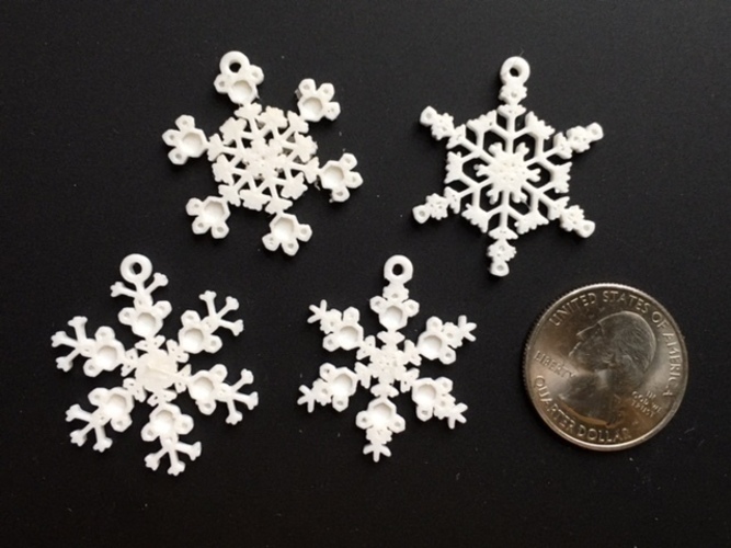  Didiseaon 50pcs Mini Snowflake Ornaments Small