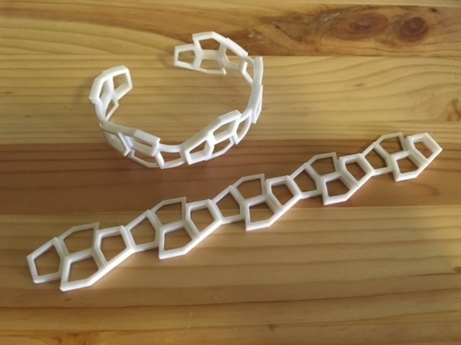 Reinhardt Pentagon Thermoform Bracelet 3D Print 65783