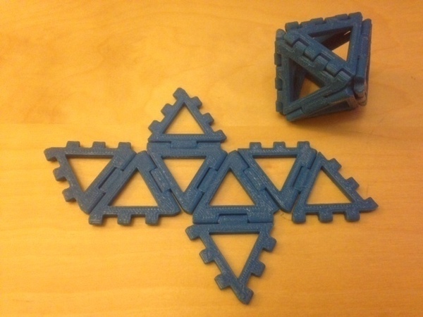 Customizable hinge/snap Octahedron net