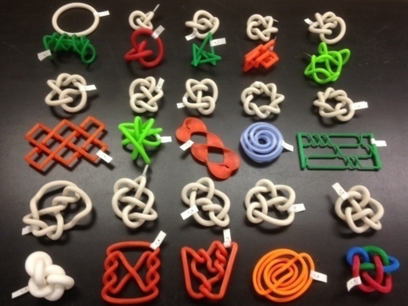 3D-printed Conformations of Knots through 7 Crossings 