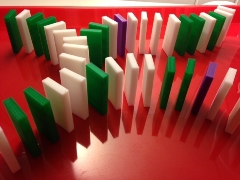 Dominos