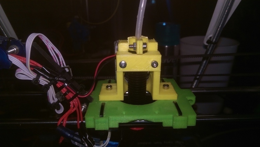 Ubis Hotend mount with bowden adapter 3D Print 66228