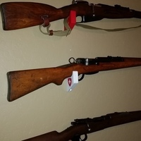 Rifle Wall Hanger - Thumbnail 2