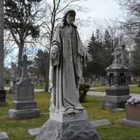 Jesus sculpture - Thumbnail 2