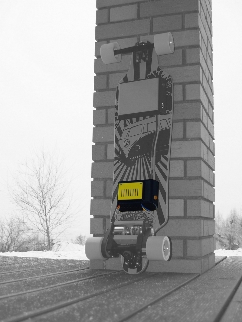 Electronic enclosure for Electric Longboard