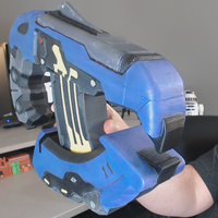 Full Sized Halo Plasma Pistol - Thumbnail 3