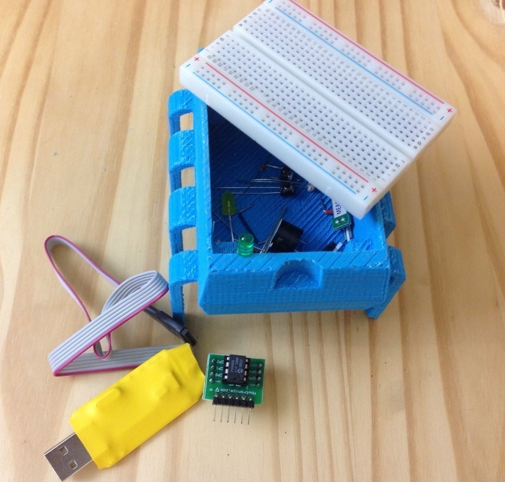 3D Printed Arduino Breadboard Holder