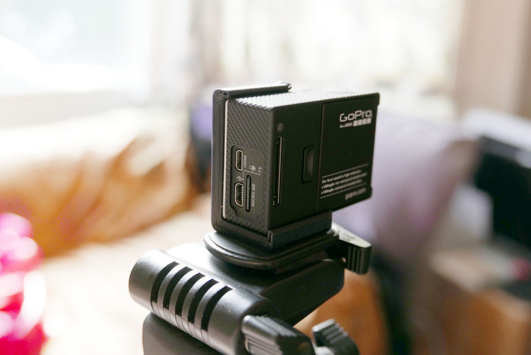 Simple tripod mount for bare GoPro Hero 3,3+ ,3+ black. Without  3D Print 72053