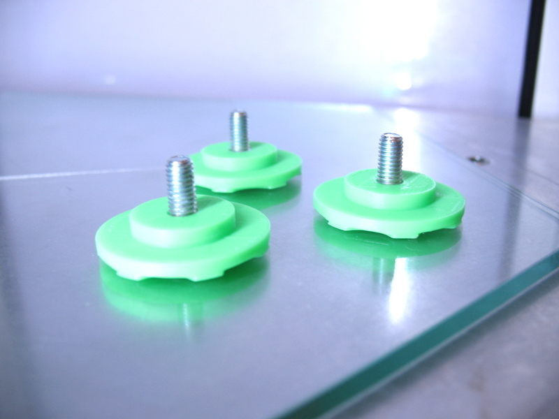 delta bed holder
