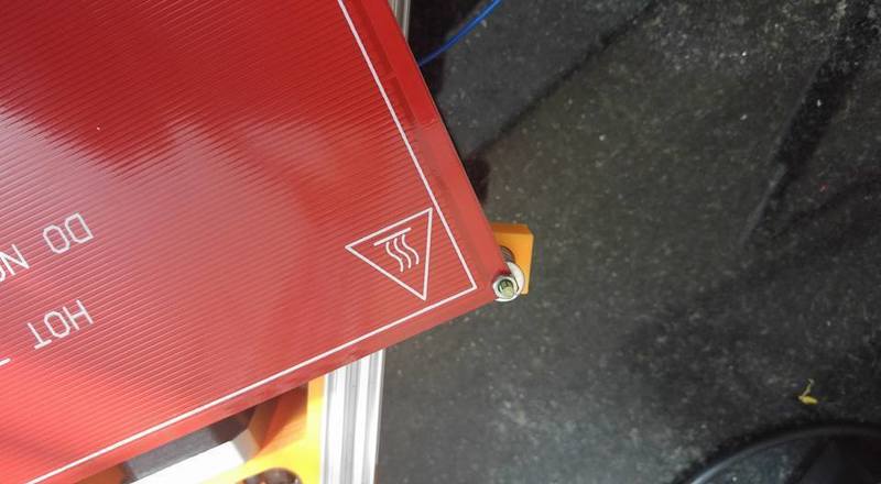 Kossel Mini 15x15 8mm  - Bed MK2 200x200 Adaptation